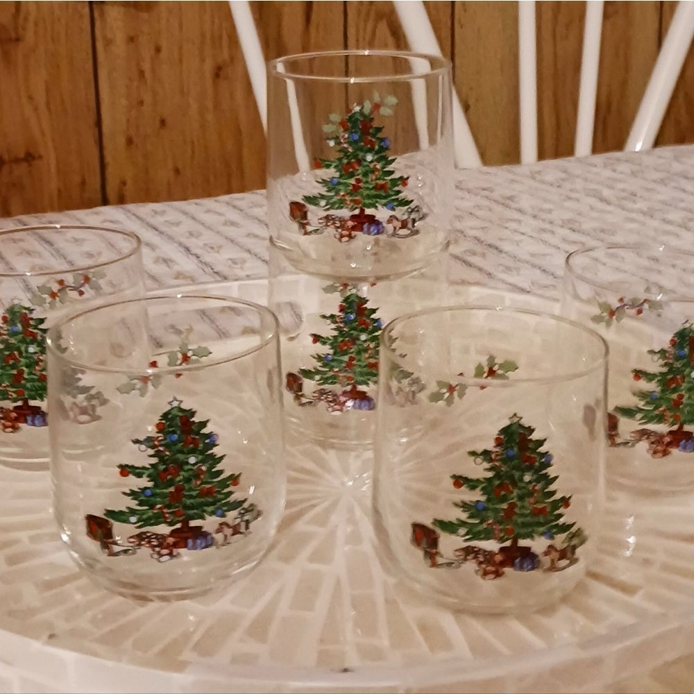 Set of 6 Luminarc Noel Christmas Tree Glasses - 6 Oz